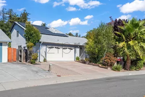 378 Spring Valley Ln, Milpitas, CA 95035