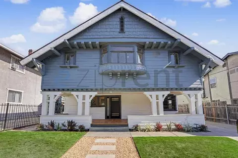 1676 W 24th St, Los Angeles, CA 90007