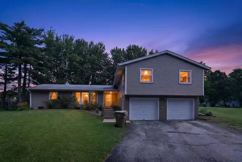 10 Brompton Cir #10, Madison, WI 53711
