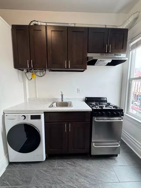 2645 Mission St #1, San Francisco, CA 94110