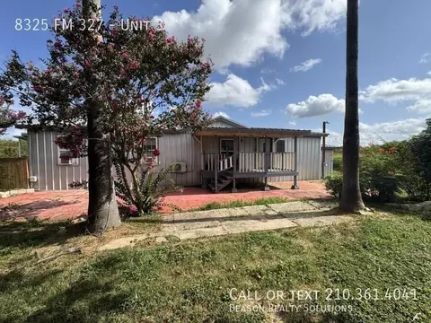 8325 Fm 327 #3, Elmendorf, TX 78112