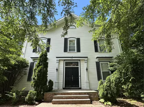 246 Essex St #2, Beverly, MA 01915