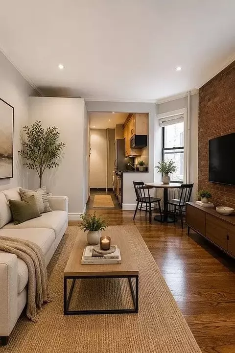 59 Barrow St #3A, New York, NY 10014