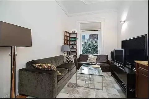 108 E 30th St #3, New York, NY 10016
