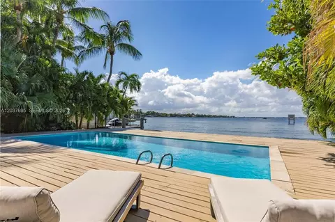 Undisclosed, Miami Beach, FL 33141
