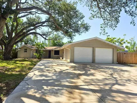 2101 Alvarado Ln, Sarasota, FL 34231