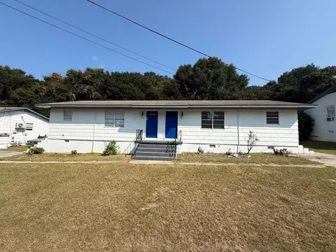 2913 Skyline Rd, Macon, GA 31211