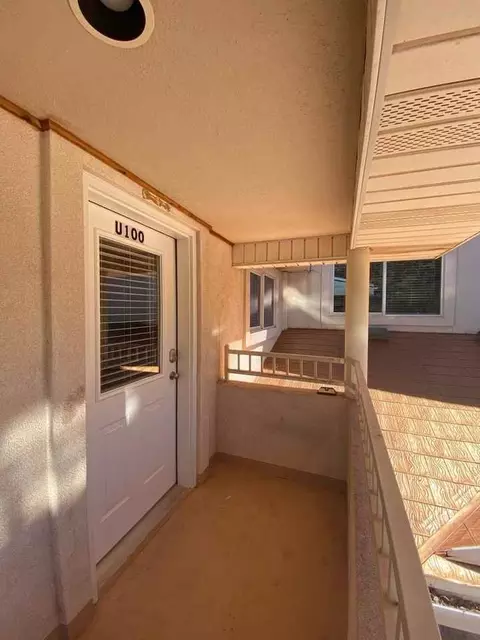 1045 N Canyon St, Hildale, UT 84784