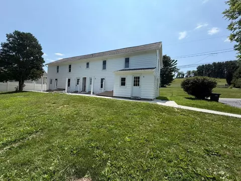 Huckleberry Rd, Allentown, PA 18104