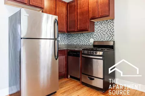 3722 N Pine Grove Ave #W3, Chicago, IL 60613