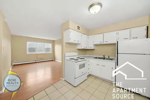 1213 N 34th Ave #13, Melrose Park, IL 60160