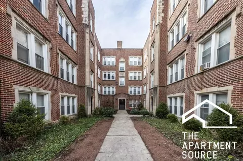 7340 N Damen Ave #G, Chicago, IL 60645