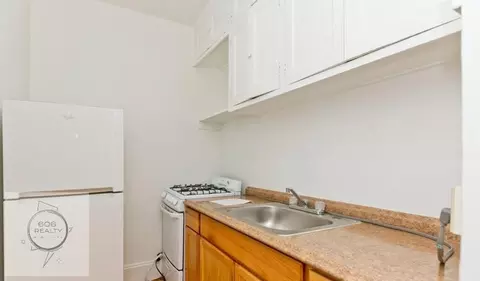 7542 Adams St #311, Forest Park, IL 60130