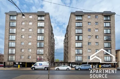 2300 N Harlem Ave #601, Elmwood Park, IL 60707