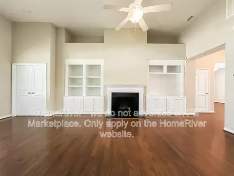 12 Oxmoor Dr, Durham, NC 27703