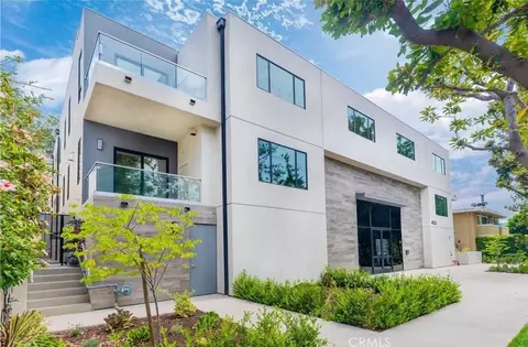 4322 Gentry Ave #TOP, Los Angeles, CA 91604