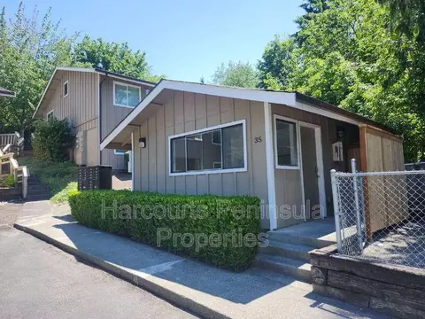 35 NE Torval Canyon Rd #19, Poulsbo, WA 98370
