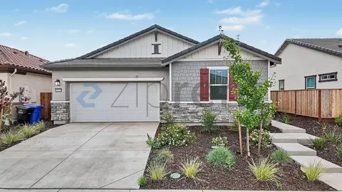 10340 W Hema Way, Elk Grove, CA 95757