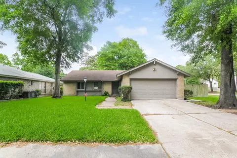 5327 Enchanted Timbers Dr, Humble, TX 77346