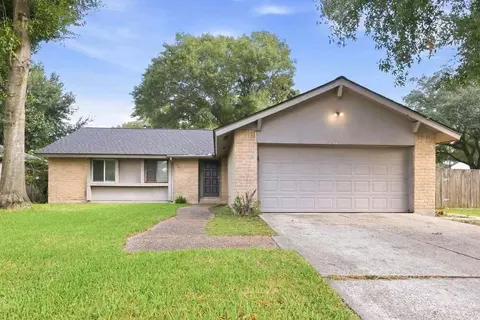 5327 Enchanted Timbers Dr, Humble, TX 77346