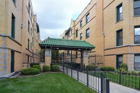 2336 N Spaulding Ave #1A, Chicago, IL 60647