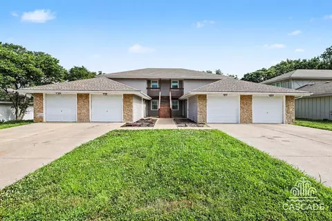 1032 NE Lindsay Ave #D, Lees Summit, MO 64086
