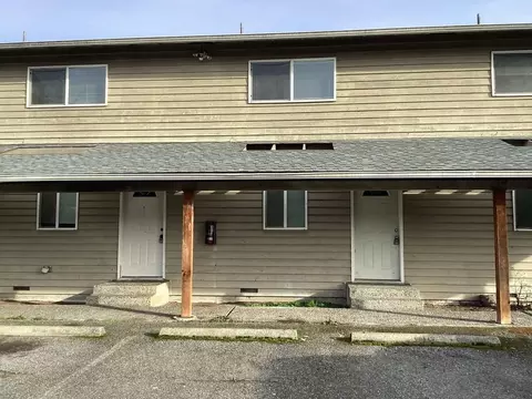 12429 1st Ave W #2, Everett, WA 98204