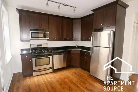 3814 N Sheffield Ave #3W, Chicago, IL 60613