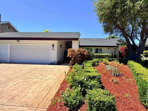 1111 Pippin Creek Ct, San Jose, CA 95120
