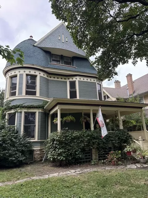 1232 Hinman Ave #3, Evanston, IL 60202