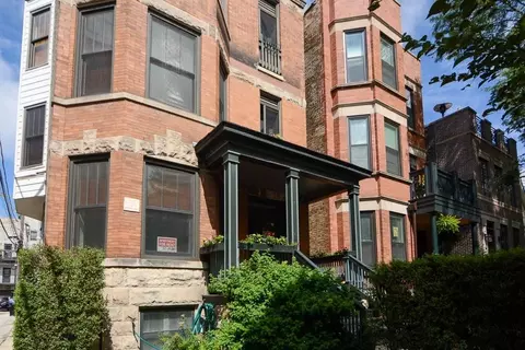 3614 N Bosworth Ave #1F, Chicago, IL 60613