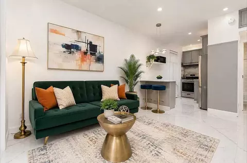 318 E 62nd St #3F, New York, NY 10065