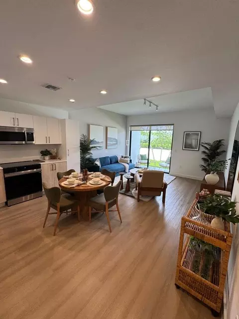 1172 NW 123rd Pl #A, Tamiami, FL 33182