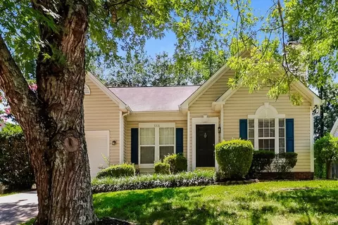 5316 Chinemist Ct, Charlotte, NC 28269