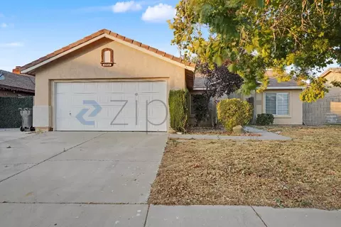 43516 32nd St E, Lancaster, CA 93535