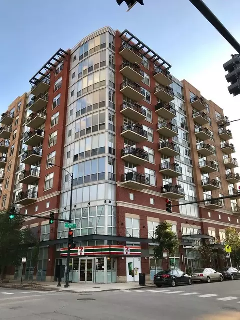 1201 W Adams St #612, Chicago, IL 60607