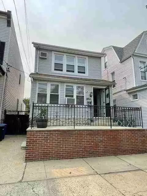 1865 Mulford Ave # 2, New York, NY 10461