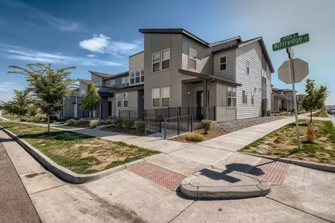 4722 Kittredge St #2, Denver, CO 80239