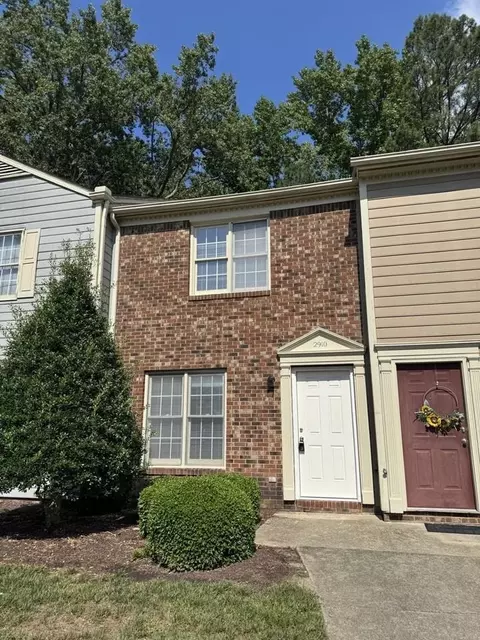2910 Faversham Pl, Raleigh, NC 27604