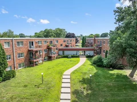 5980 Anna Ave NE #307, Fridley, MN 55432