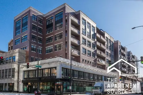 3833 N Broadway St #619, Chicago, IL 60613