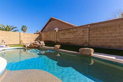 6601 E Presidio St, Mesa, AZ 85215