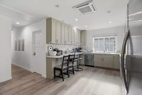 1409 Jefferson Ave #A1, Redwood City, CA 94062