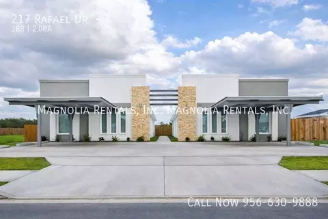 217 Rafael Dr #3, San Juan, TX 78589