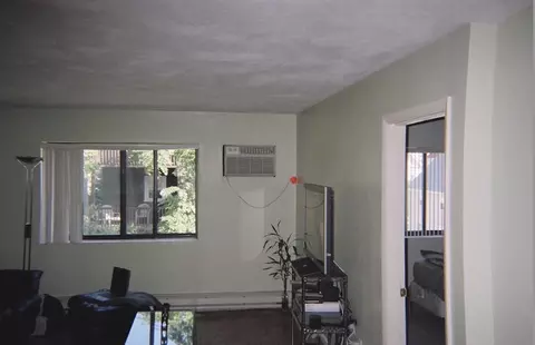 10 Roberts St, Somerville, MA 02145