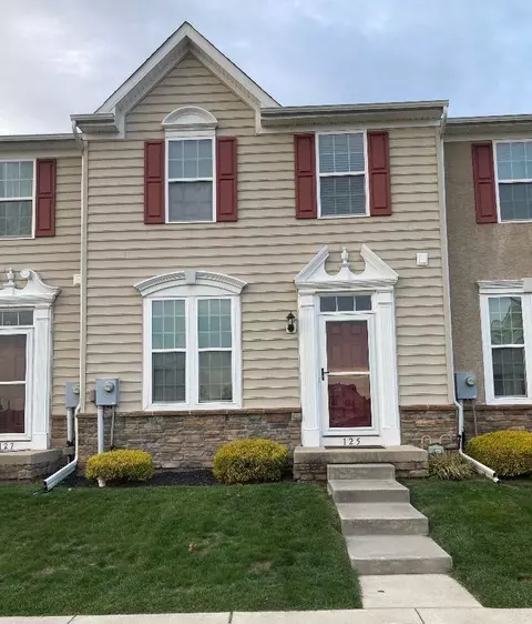 125 Raven Ct #1, Gilbertsville, PA 19525