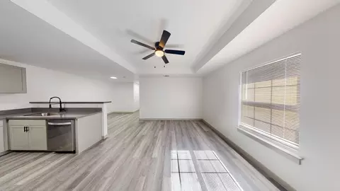 306 Old Timers Rd #306, Orange, TX 77630