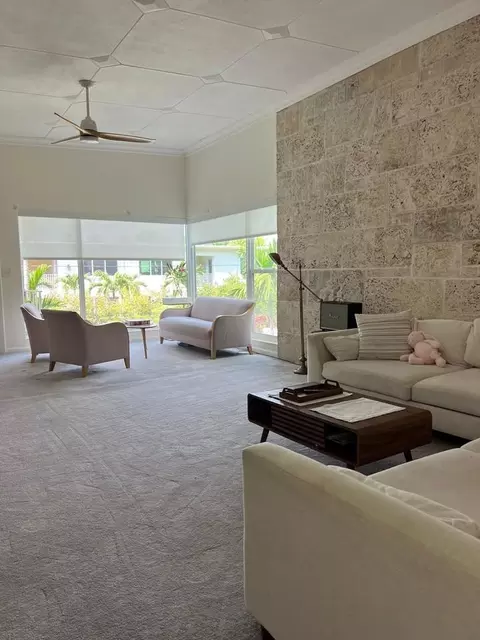 9400 E Bay Harbor Dr #3, Bay Harbor Islands, FL 33154