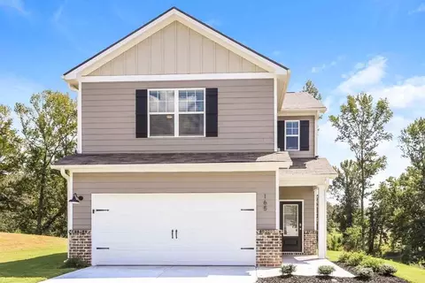165 Egret Ct, Jefferson, GA 30549