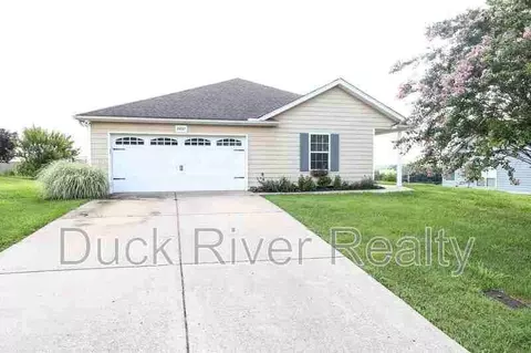 2207 Carpenter Bee Dr, Columbia, TN 38401